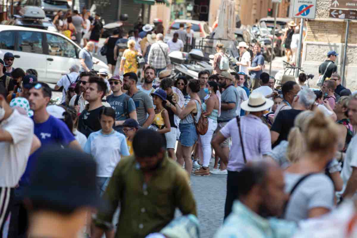 Folla di turisti a Roma
