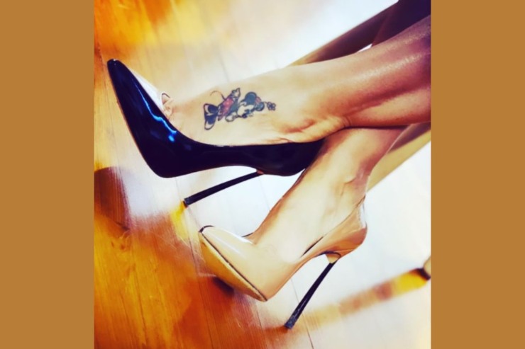 scarpe sonia bruganelli polemica instagram